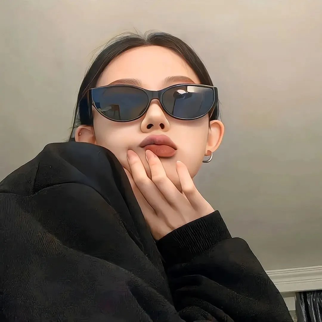 王府继兄宠我如宝，亲哥却后悔了